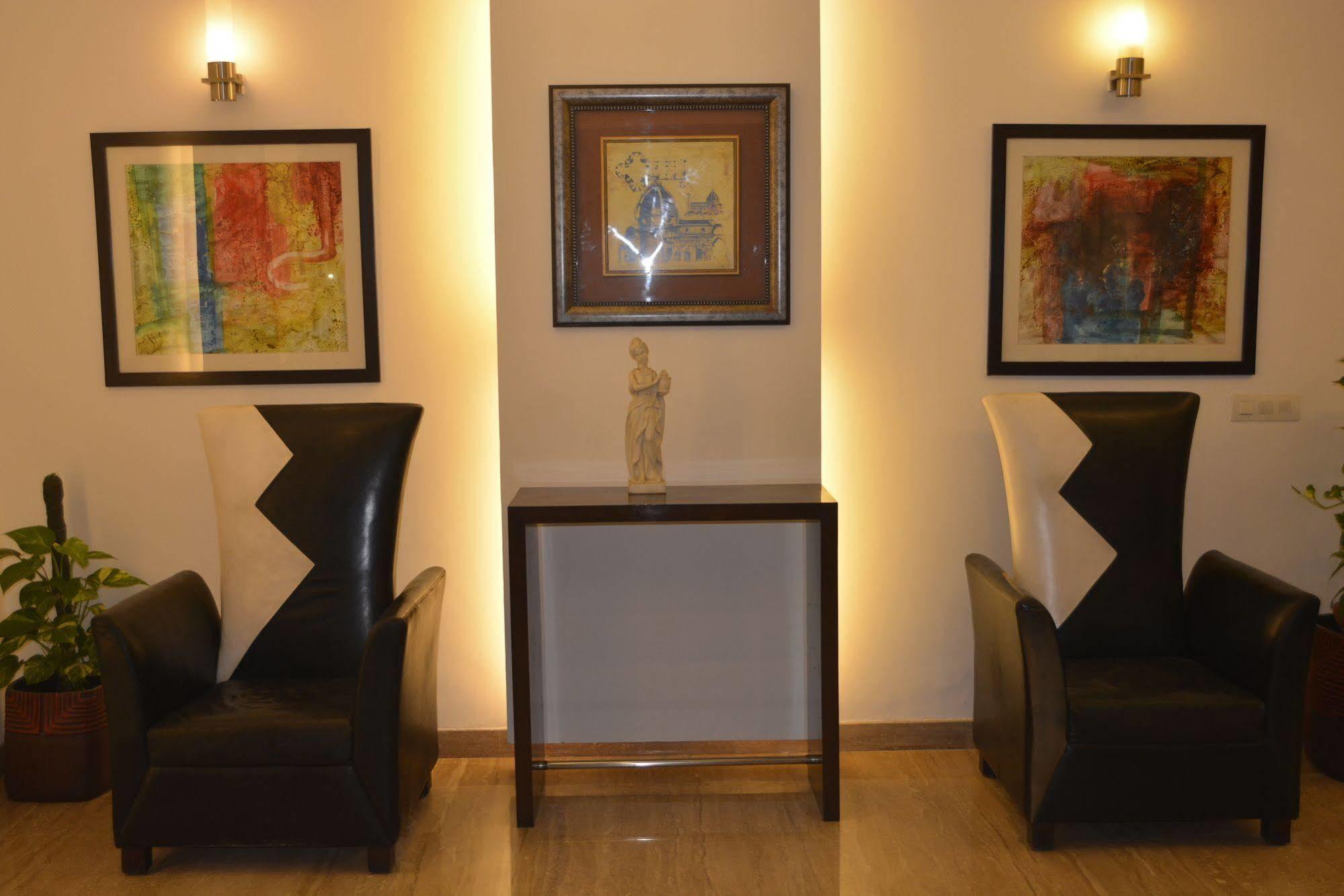 Hotel Mint Casa New Delhi Ngoại thất bức ảnh