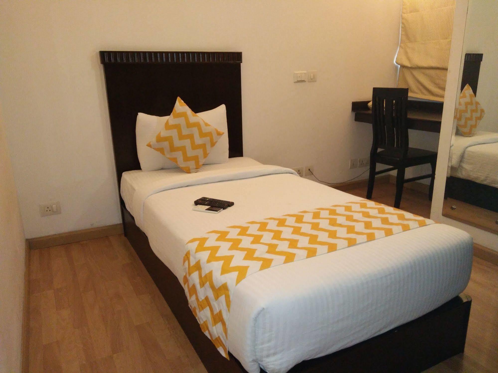 Hotel Mint Casa New Delhi Ngoại thất bức ảnh