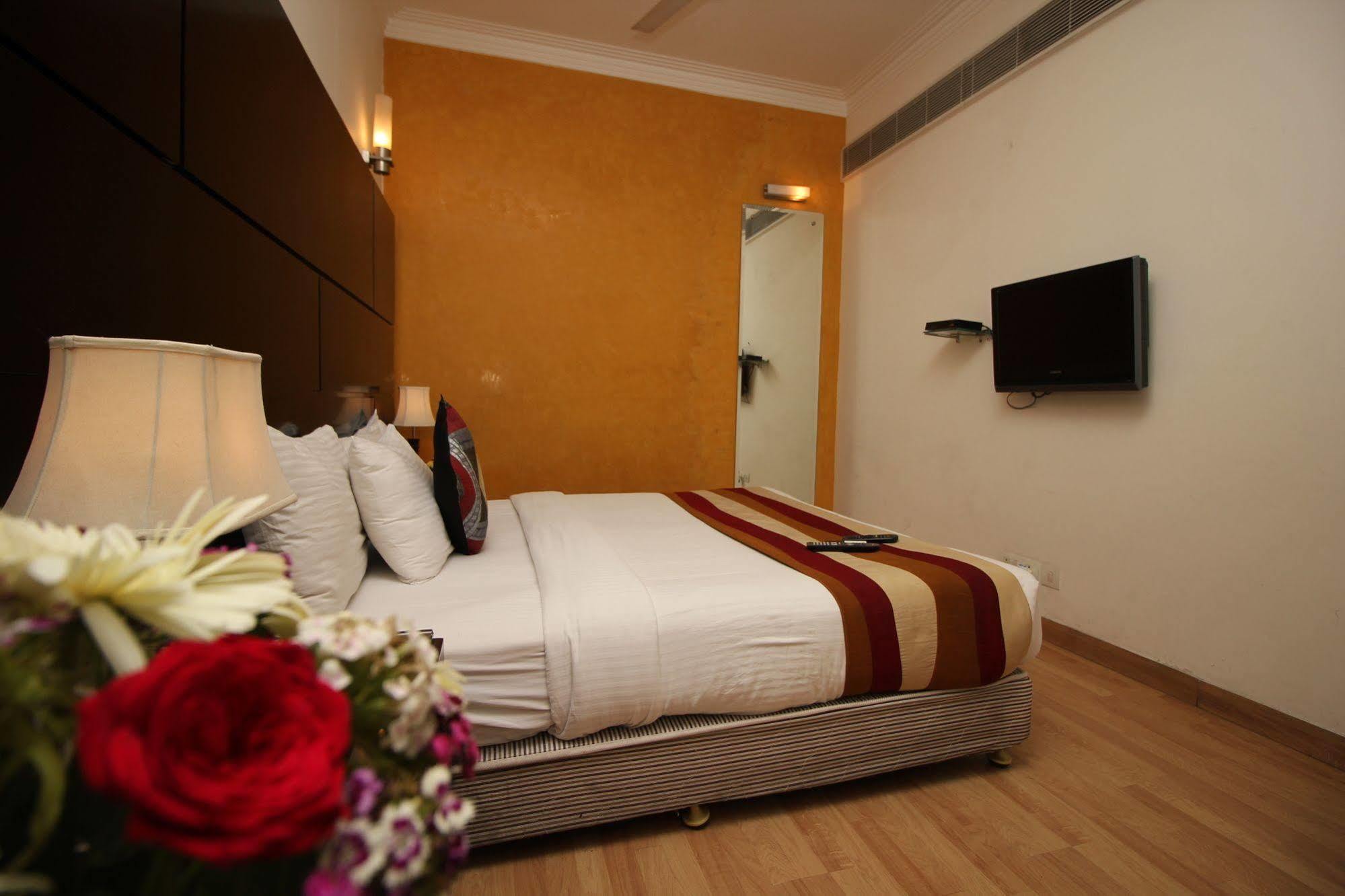 Hotel Mint Casa New Delhi Ngoại thất bức ảnh